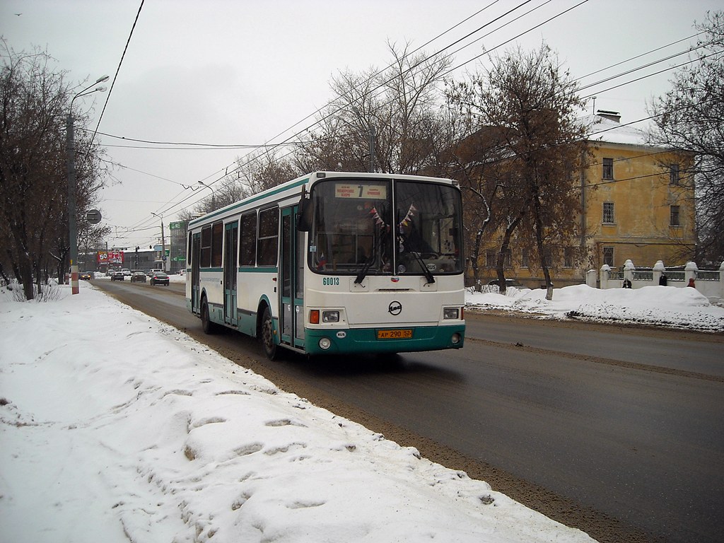 Нижегородская область, ЛиАЗ-5256.26 № 60013