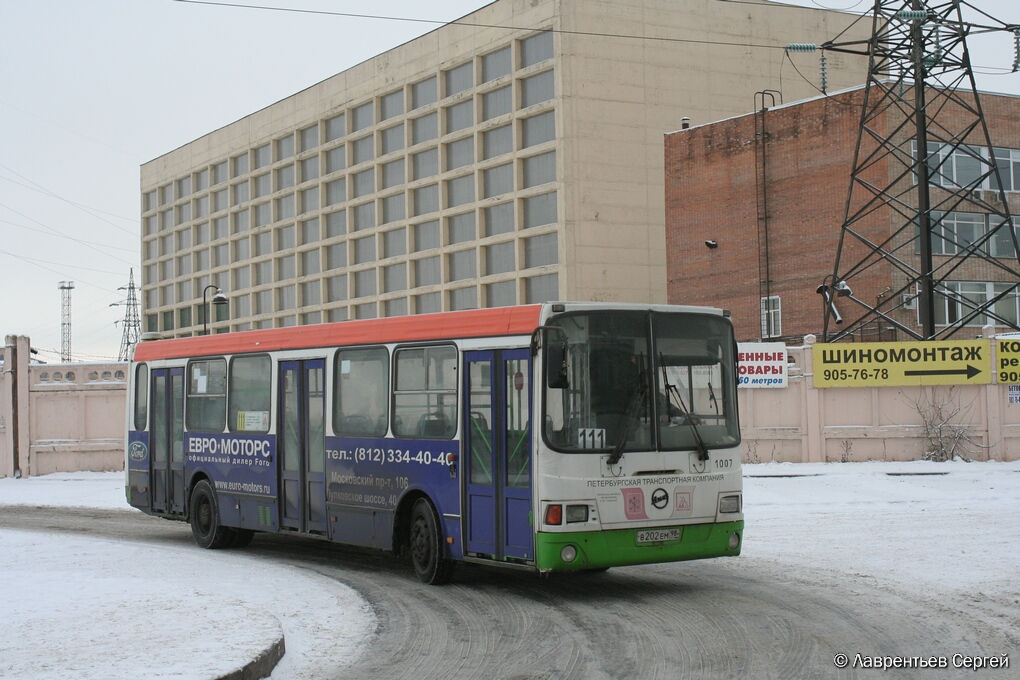 Санкт-Петербург, ЛиАЗ-5256.25 № n007