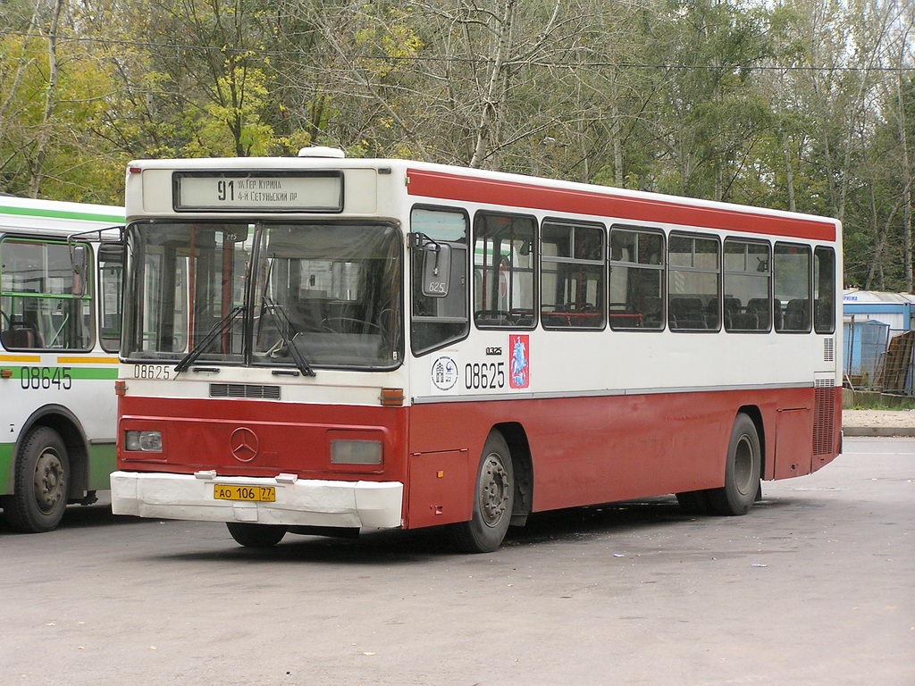 Москва, Mercedes-Benz O325 № 08625