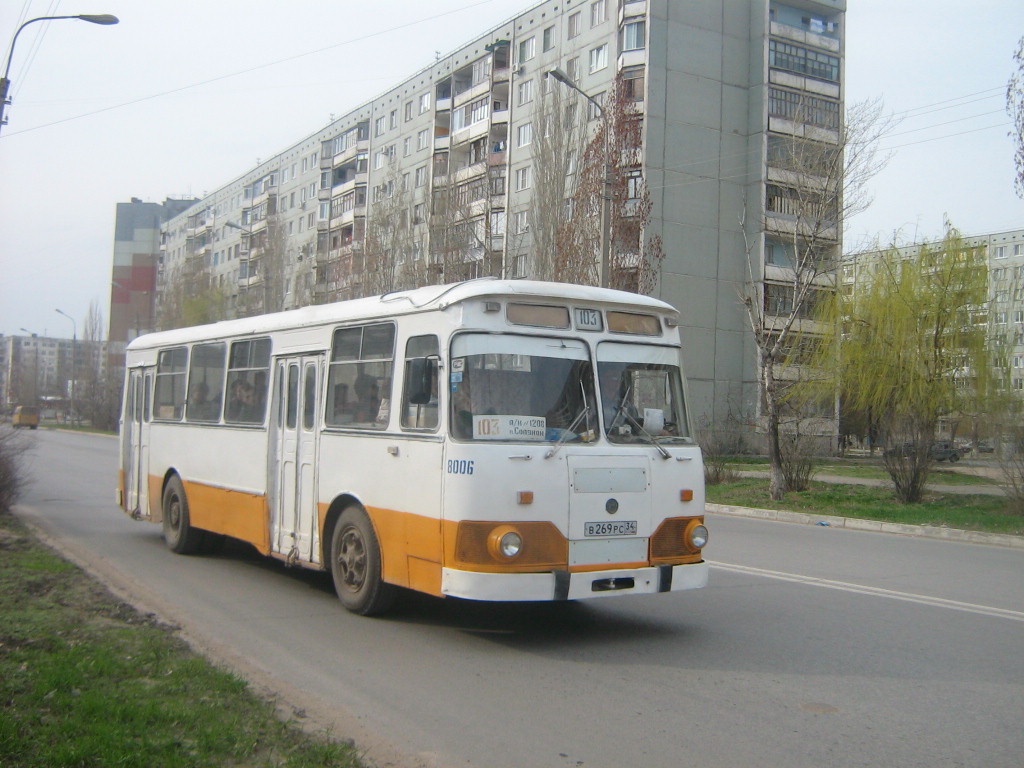 Волгоградская область, ЛиАЗ-677М № 8006