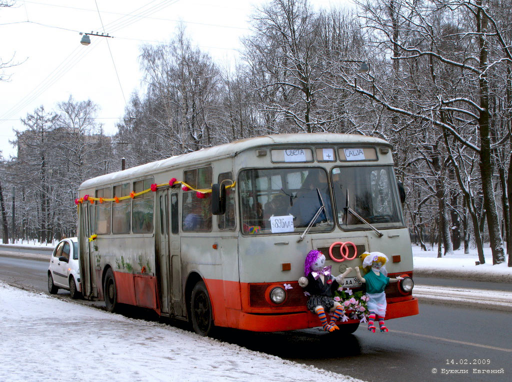 Санкт-Петербург, ЛиАЗ-677МБ № У 896 АА 98