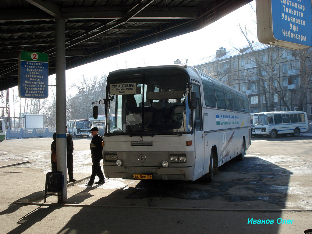 Башкортостан, Mercedes-Benz O303-15RHD № ВА 566 02