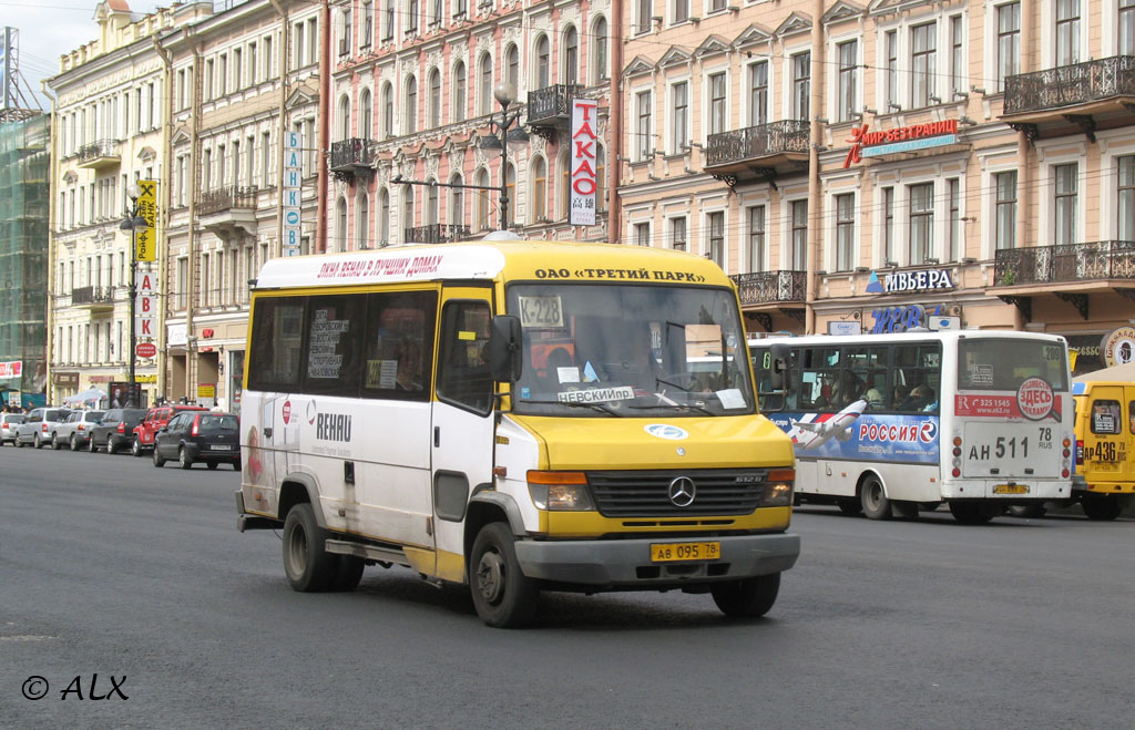 Санкт-Петербург, Mercedes-Benz Vario 612D № АВ 095 78