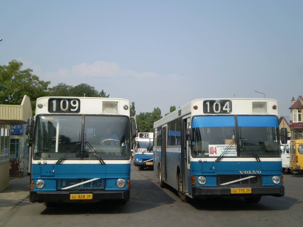 Stavropol region, Wiima K202 # 2132; Stavropol region, Wiima K202 # 2135;  Stavropol region — Miscellaneous photos — Photo — Bus Transport