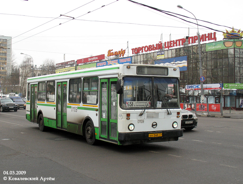 Москва, ЛиАЗ-5256.25 № 01109