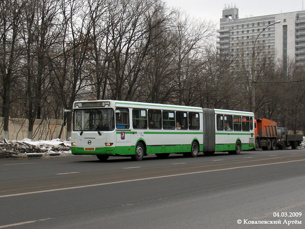 Москва, ЛиАЗ-6212.00 № 01182