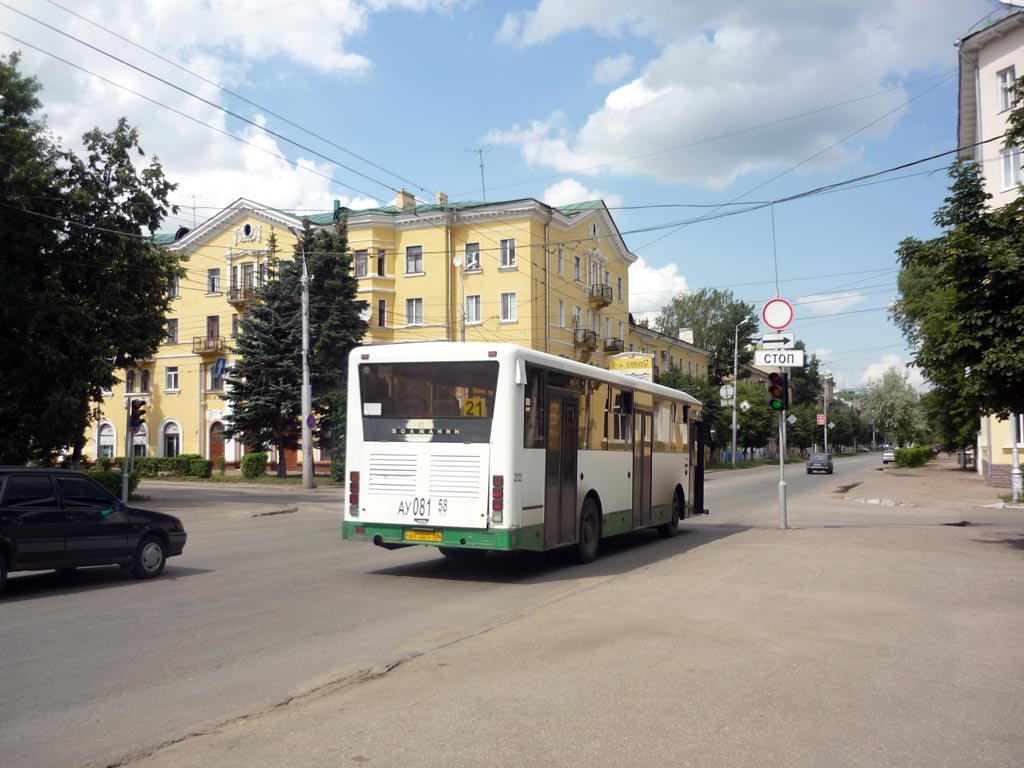 Пензенская область, Волжанин-5270-10-04 № 2123