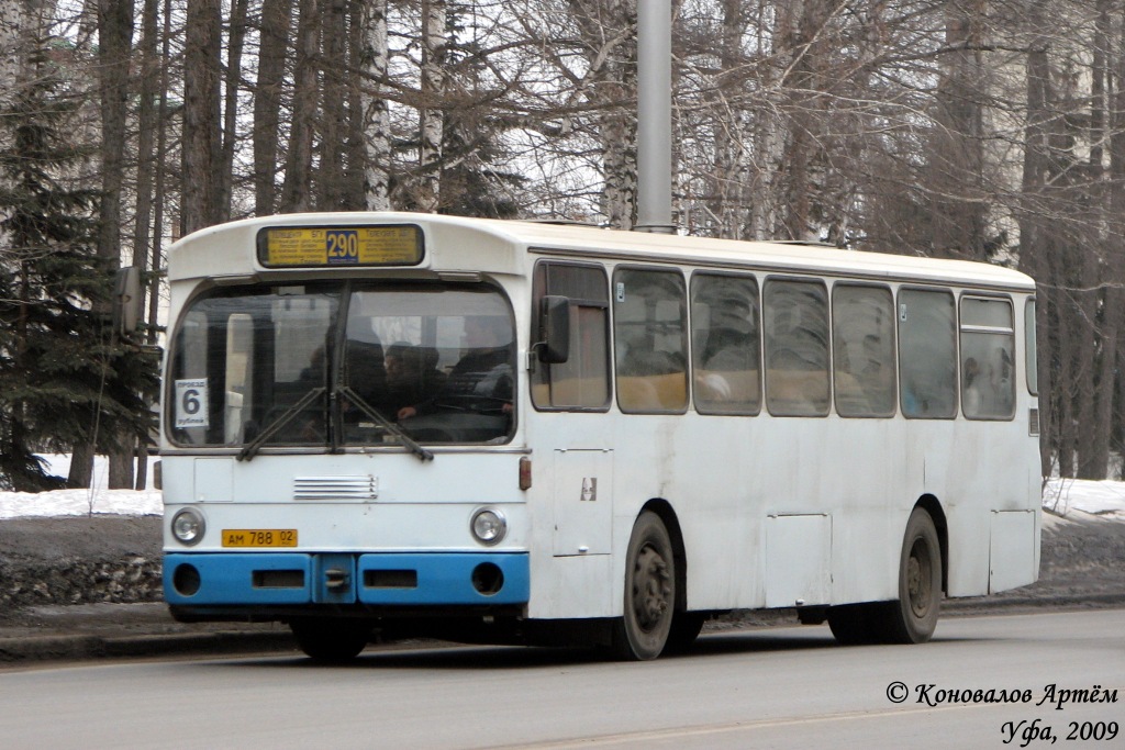 Башкортостан, Mercedes-Benz O305 № АМ 788 02