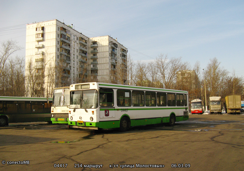 Москва, ЛиАЗ-5256.25 № 04417