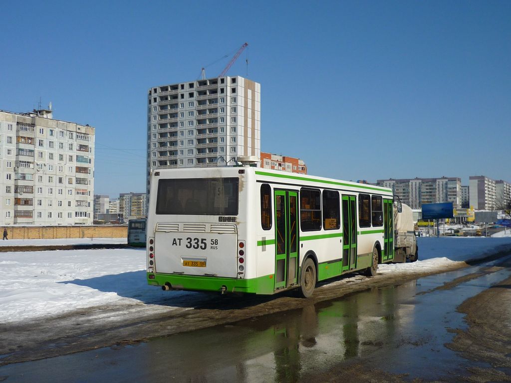 Пензенская область, ЛиАЗ-5256.45 № АТ 335 58