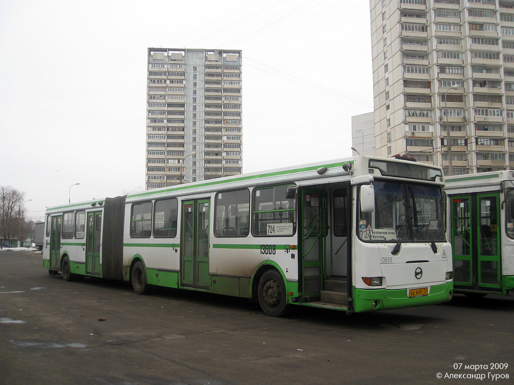 Москва, ЛиАЗ-6212.00 № 13608