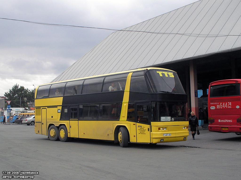 Костанайская вобласць, Neoplan N122/3 Skyliner № P 227 AU