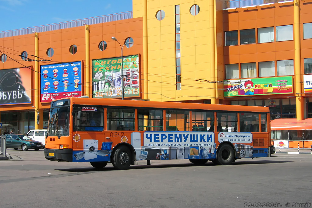 Москва, Ikarus 415.33 № 01542