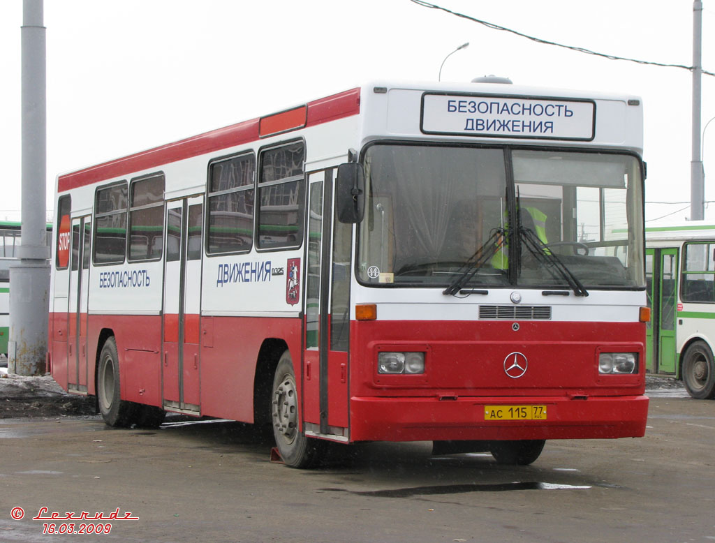 Москва, Mercedes-Benz O325 № 14010