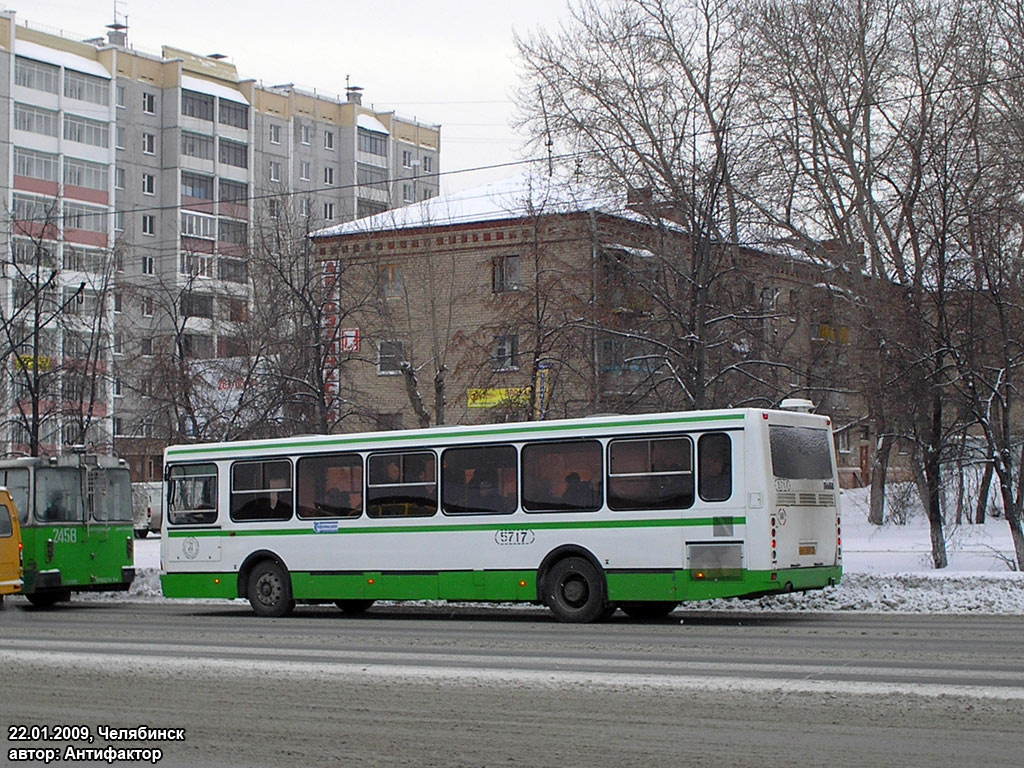 Челябинская область, ЛиАЗ-5256.26 № 5717