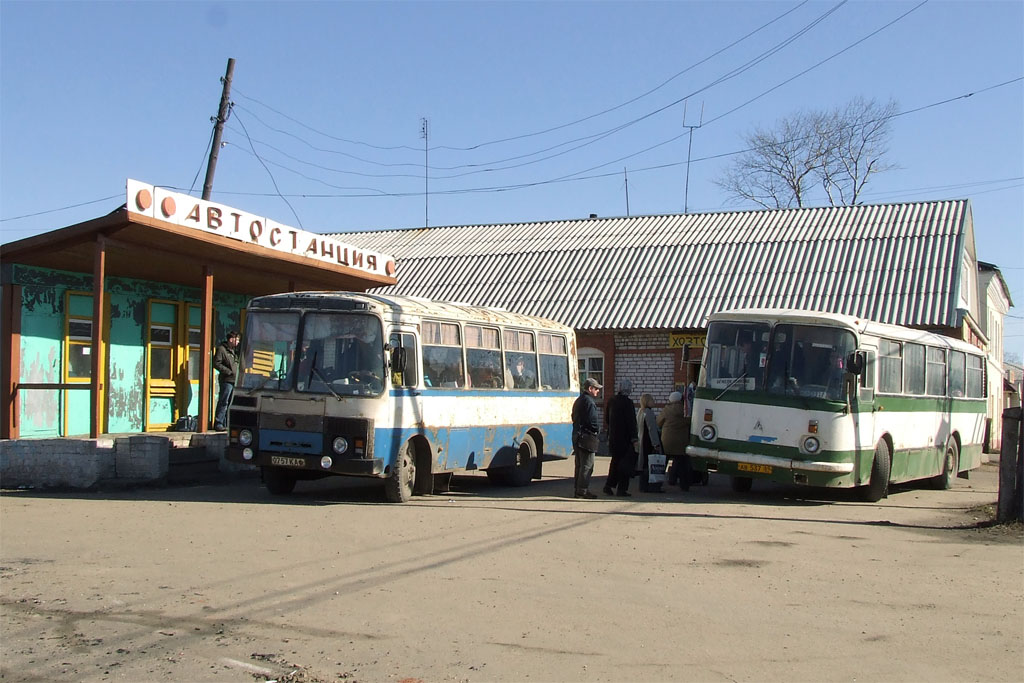 Тверская область, ПАЗ-3205 (00) № 0757 КАФ; Тверская область, ЛАЗ-695Н № АВ 537 69; Тверская область — Разные фотографии