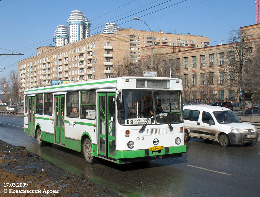 Москва, ЛиАЗ-5256.25 № 01453