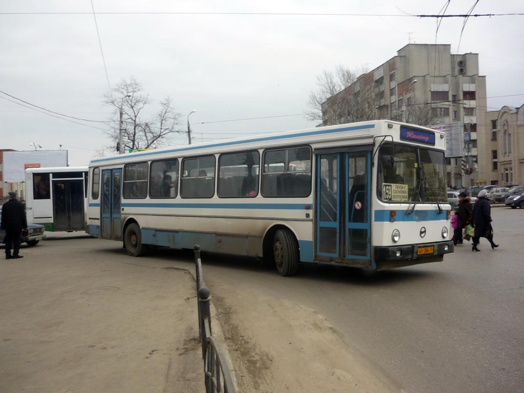 Penza region, LiAZ-5256.00-11 Nr. АТ 386 58