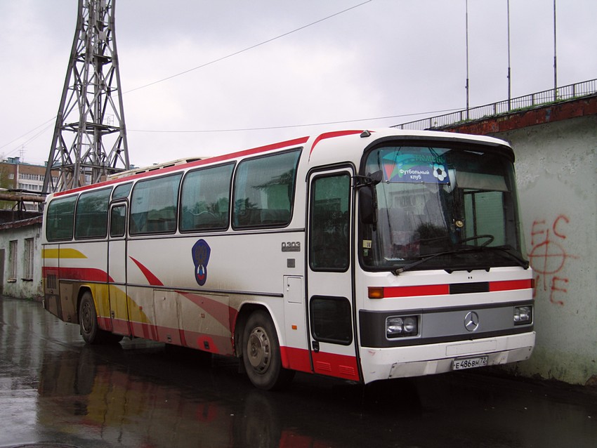 Тюменская область, Mercedes-Benz O303-15RHS Лидер № Е 486 ВН 72