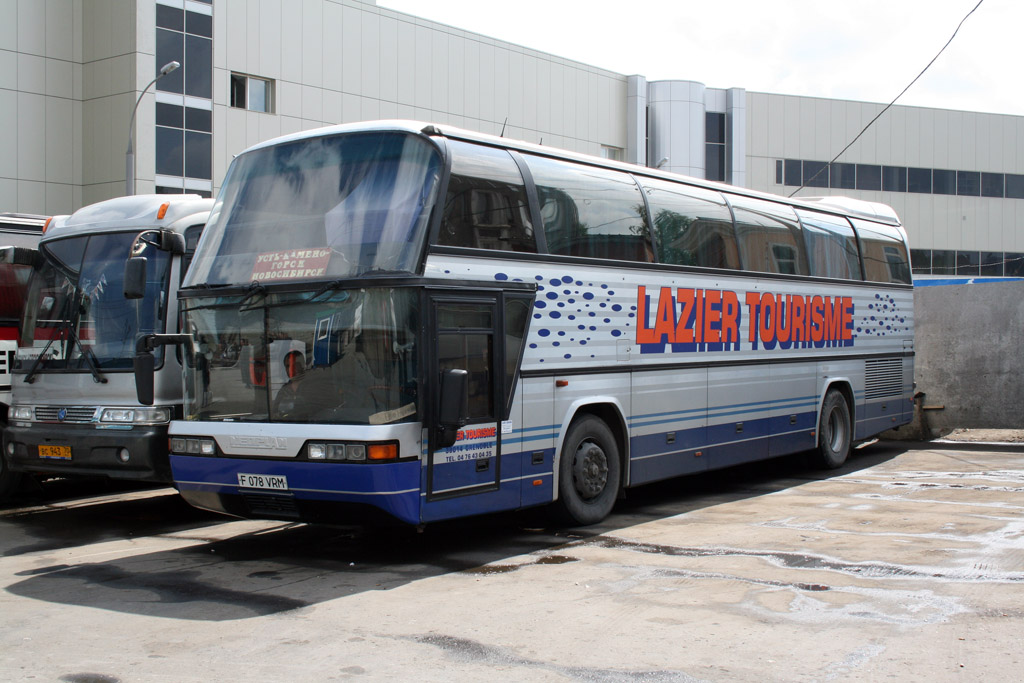 Восточно-Казахстанская область, Neoplan N117 Spaceliner № F 078 VRM