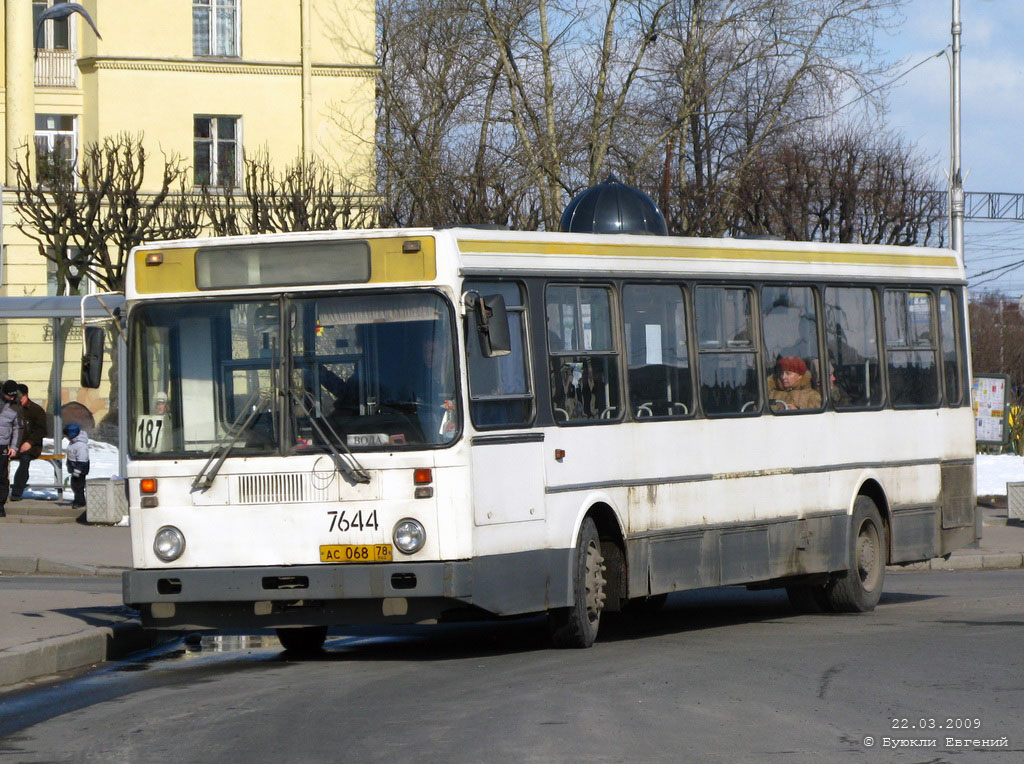 Санкт-Петербург, ЛиАЗ-5256.00 № 7644