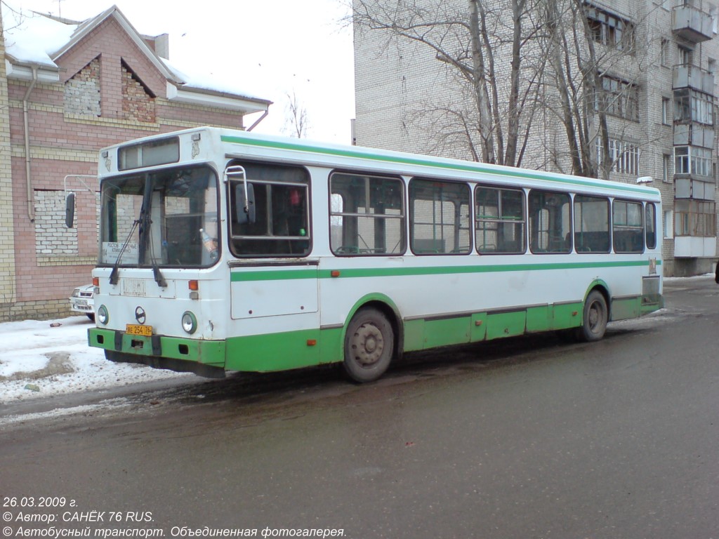 Ярославская область, ЛиАЗ-5256.30 № ВЕ 254 76