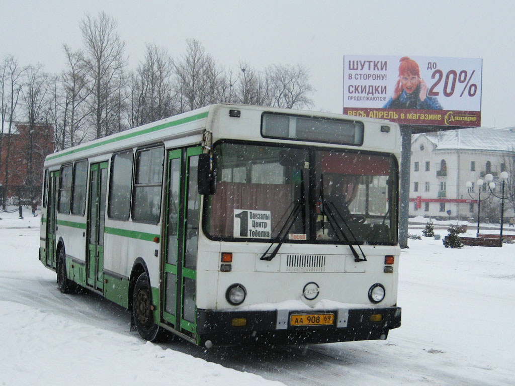 Тверская область, ЛиАЗ-5256.00 № АА 908 69