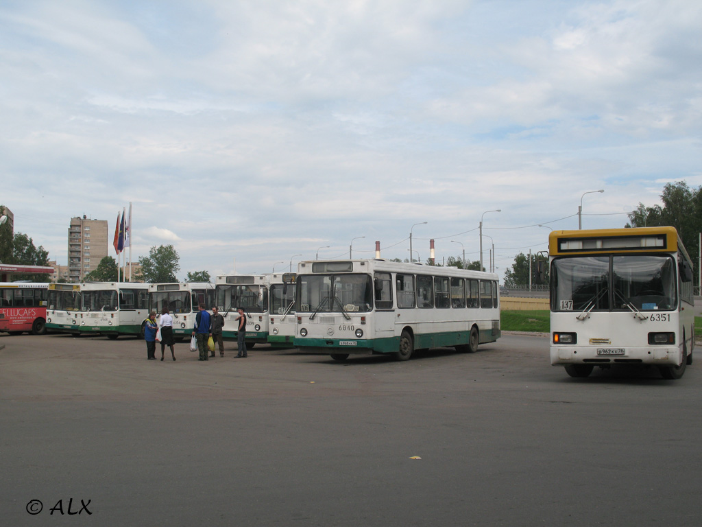 Санкт-Петербург, Волжанин-52701-10-02/22 № 6351; Санкт-Петербург — Автобусные станции