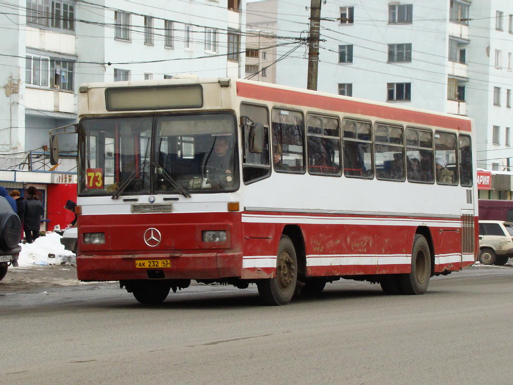 Кировская область, Mercedes-Benz O325 № АК 232 43