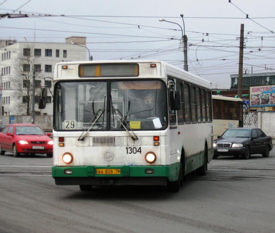 Sankt Peterburgas, LiAZ-5256.25 Nr. 1304