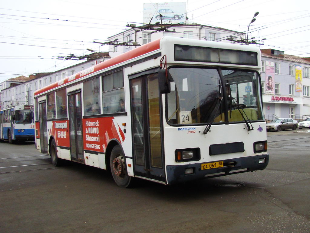 Удмуртия, Волжанин-5270-10-02 № ЕА 061 18