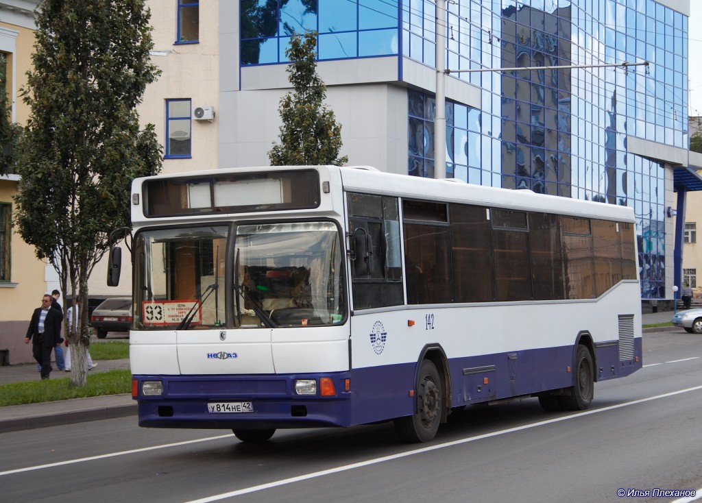 Kemerovo region - Kuzbass, NefAZ-5299 Nr. 142