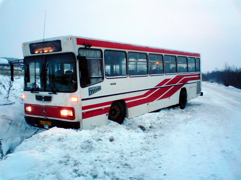 Die Oblast Archangelsk, Mercedes-Benz O325 Nr. АА 568 29