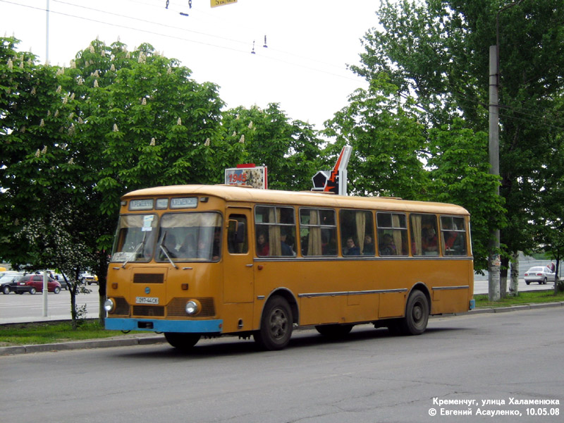 Poltava region, LiAZ-677M № 097-44 СК