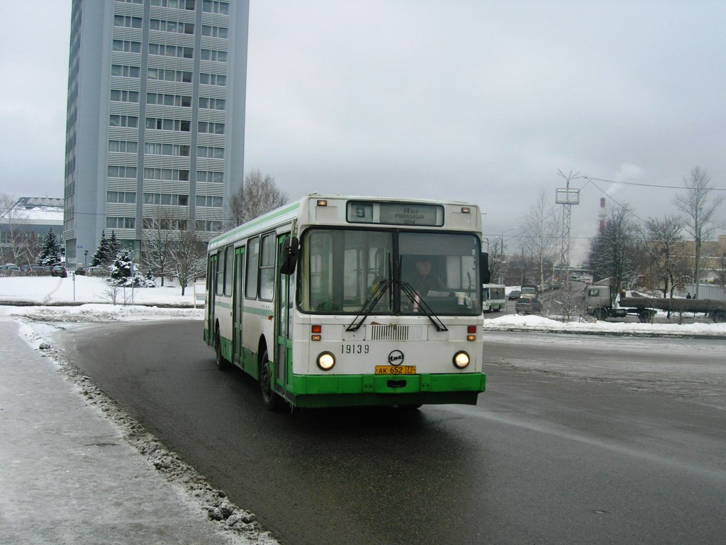 Москва, ЛиАЗ-5256.00 № 19139