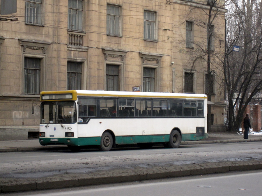 Санкт-Петербург, Волжанин-52701-10-02/22 № 6352