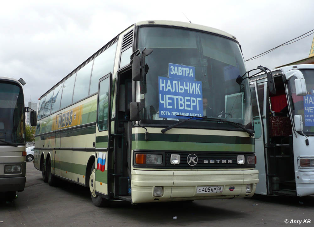 Автобусы москва владикавказ номера. Setra s215hdh. Сетра 215. Сетра 215 HDH. Автовокзал Москва Нальчик.