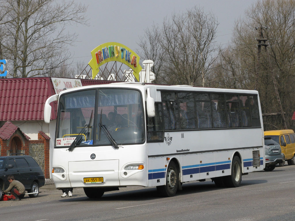 Брянская область, КАвЗ-4238-00 № 111