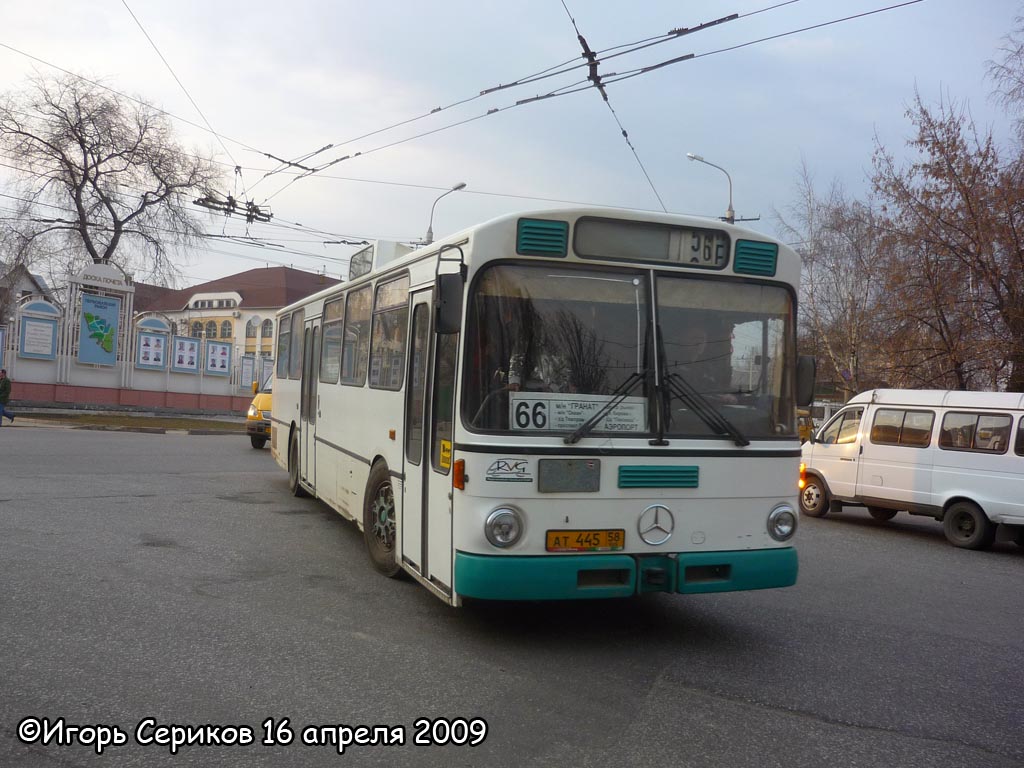 Пензенская область, Mercedes-Benz O305 № АТ 445 58