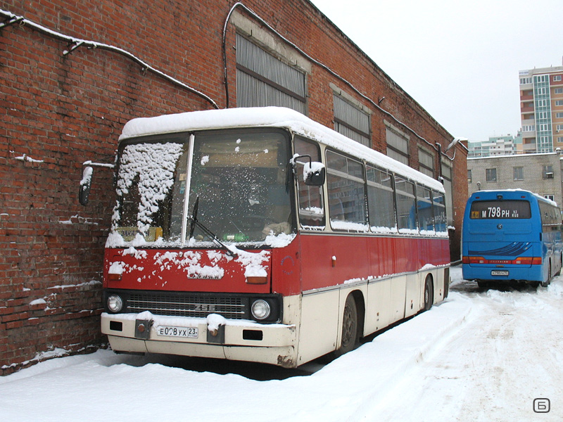 Краснодарский край, Ikarus 256.51 № Е 098 УХ 23