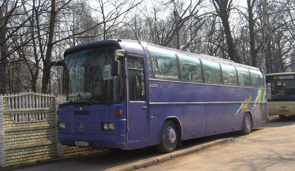 Москва, Mercedes-Benz O303-15RHD № Х 953 УА 177