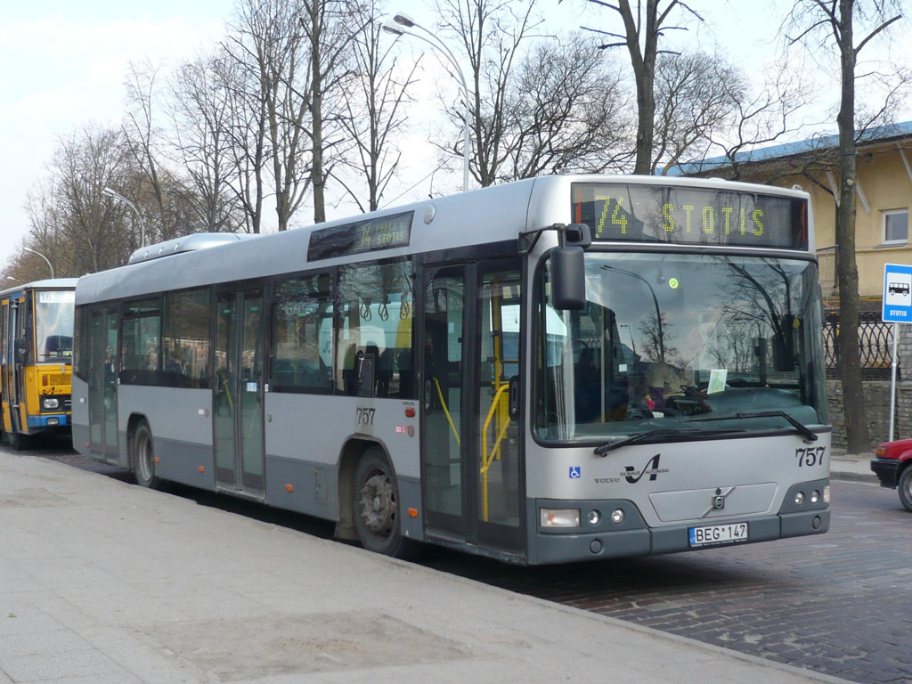 Lietuva, Volvo 7700 Nr. 757