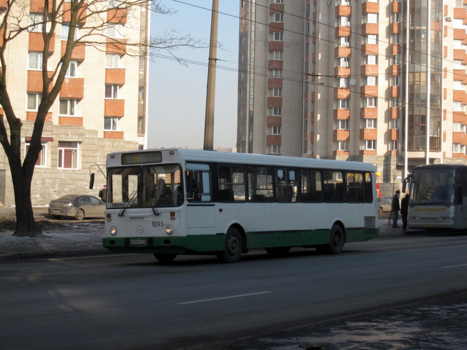 Санкт-Петербург, ЛиАЗ-5256.00 № 1093