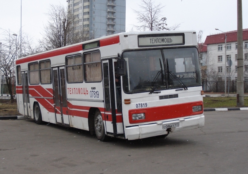 Москва, Mercedes-Benz O325 № 07819