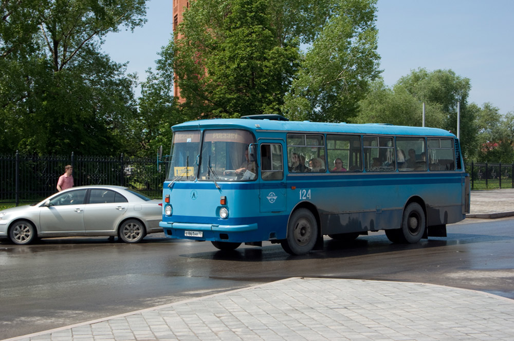 Тюменская область, ЛАЗ-695Н № 124