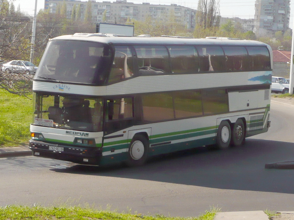 Ивано-Франковская область, Neoplan N122/3 Skyliner № 162-00 ІВ