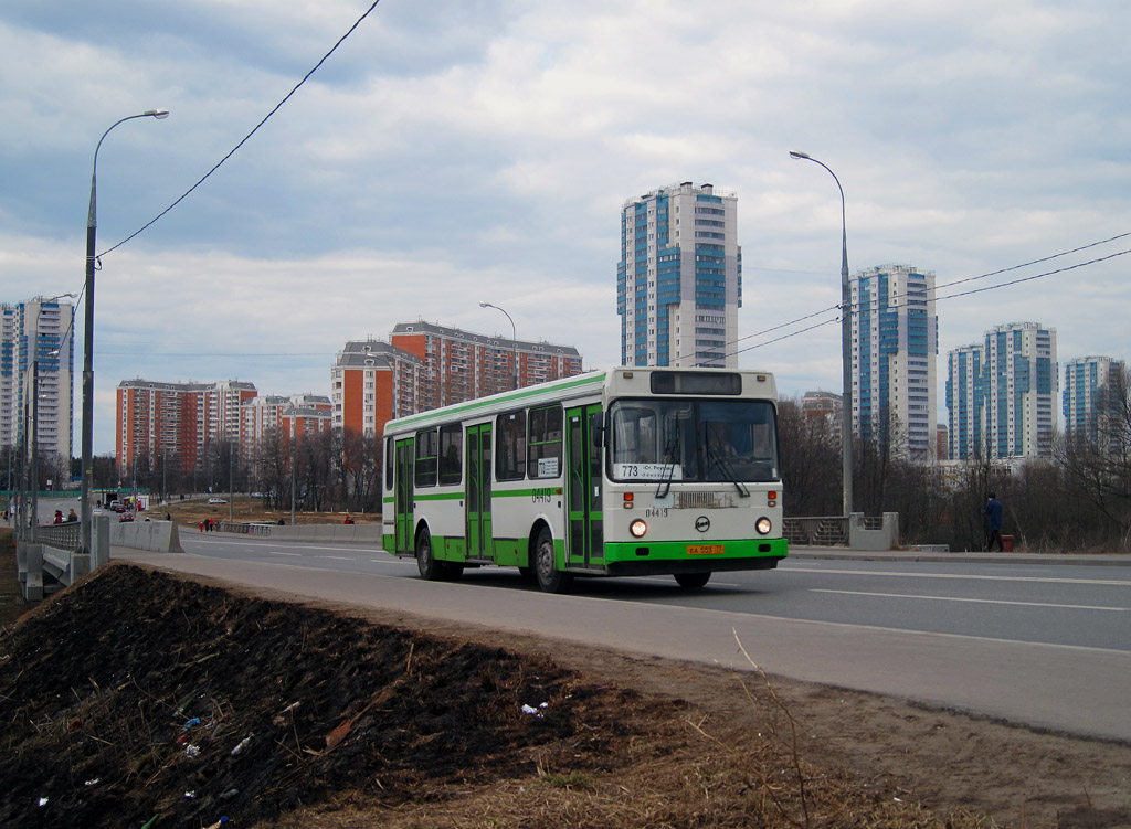 Москва, ЛиАЗ-5256.25 № 04419