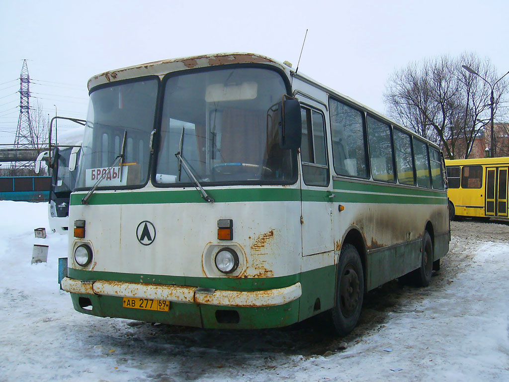 Тверская область, ЛАЗ-695Н № АВ 277 69; Тверская область — Тверской автовокзал