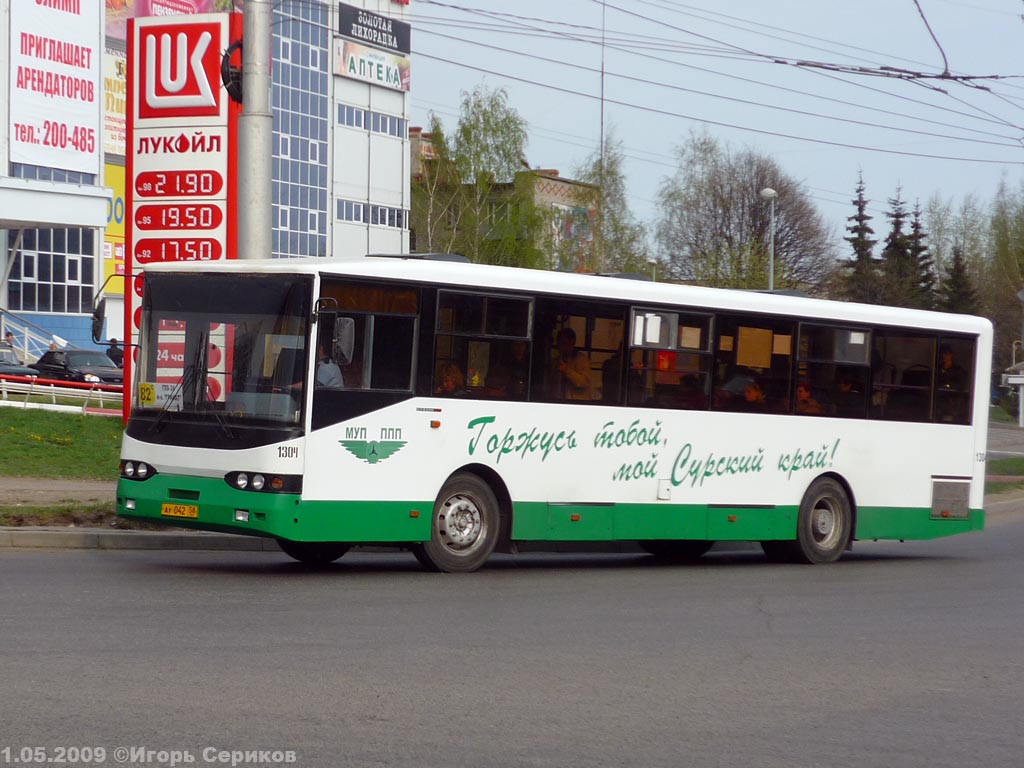 Пензенская область, Волжанин-5270-10-04 № 1304