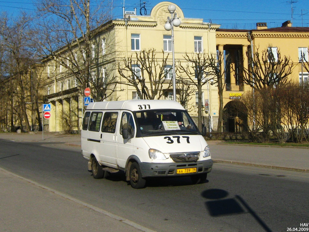 Sankt Petersburg, GAZ-322132 (XTH, X96) Nr. 0985